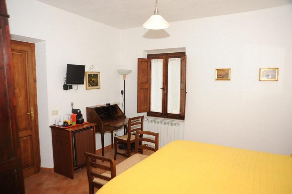 La Locanda Del Prete Arcidosso Habitación foto